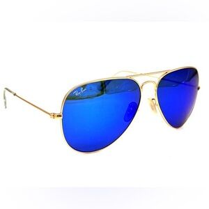 Classic Blue Ray-Ban Aviators